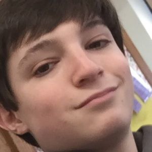 Meet your Posher, Max